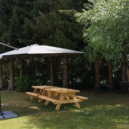 Le Relais D'avajan Bed & Breakfast 3*