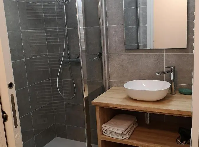 Le Relais D'avajan Couette-café Avajan