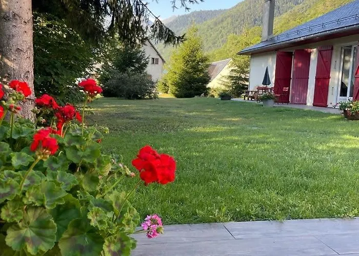 Couette-café Le Relais D'avajan 3*